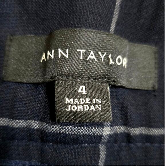 Ann Taylor Navy Windowpane‎ Plaid Pants – Size 4 - Picture 8 of 8